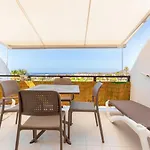 Amarilla Golf * 圣米格尔德阿沃纳